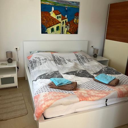 Apartment Sonia Ičići Eksteriør bilde