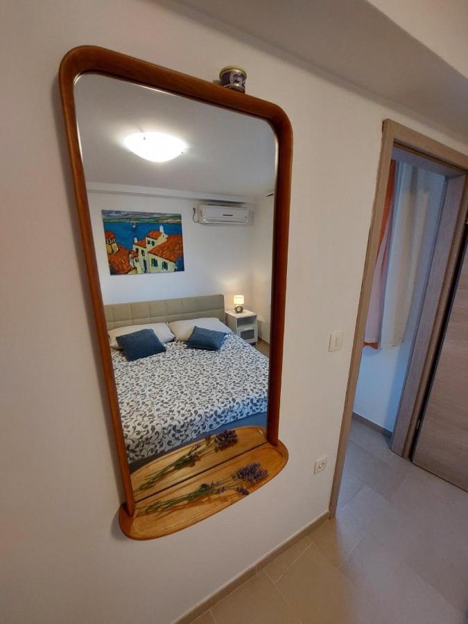 Apartment Sonia Ičići Eksteriør bilde